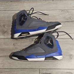 $50 - Used size 13 - Jordan Flight Luminary sneakers in a Cool Grey, Blue, and White