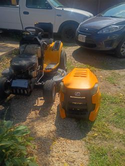 Cubcadet riding mower 450 300hours