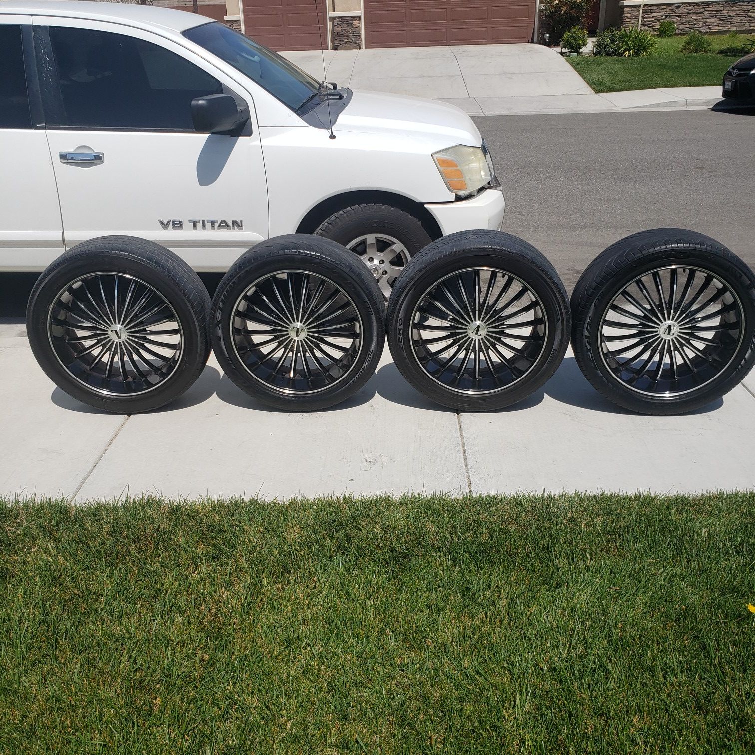 22 inch Velocity rim for Sale in Ontario, CA - OfferUp