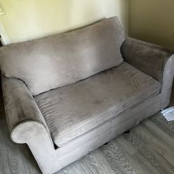 Pull Out Couch Bed 