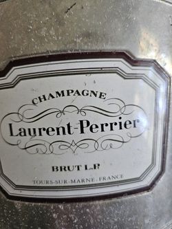 Good Shape Just Needs Cleaning No Damage