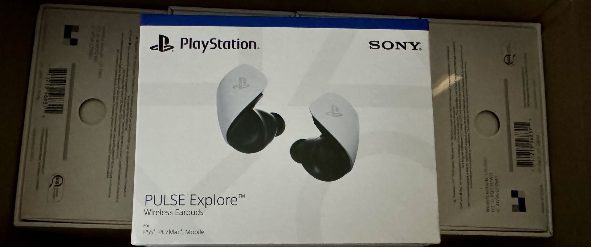 PULSE Explore Wireless Earbuds White PlayStation 5  PS5 