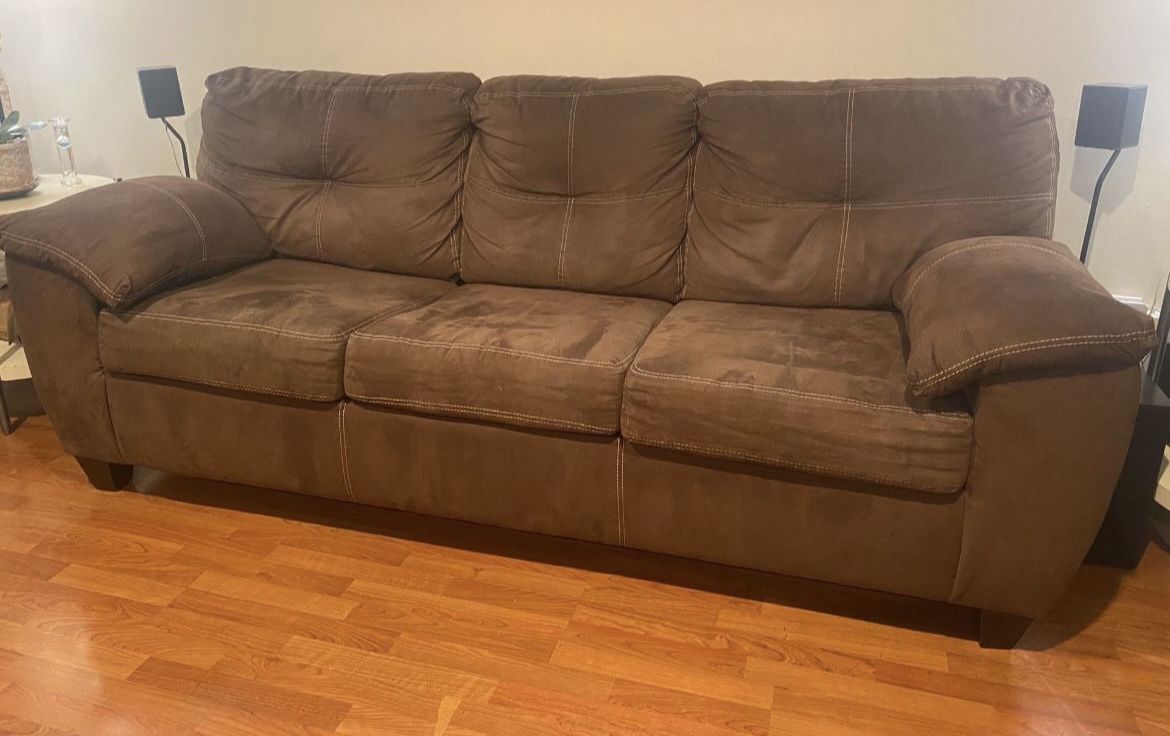 Moving American Signature Sofa-$140- West Kendall