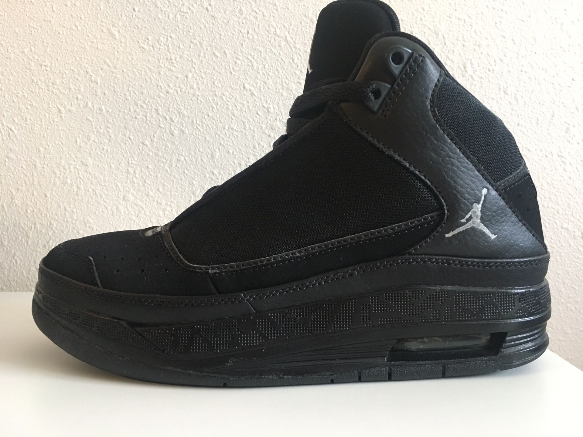 JORDAN SIZE 4.5Y