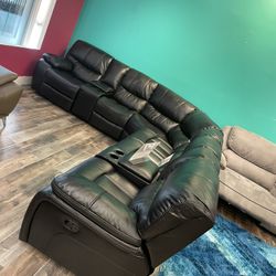 NEW COMFY MADRID RECLINING SECTIONAL SOFA SET ON SALE NOW ONLY $1499! NO CREDIT NEEDED FINANCE AVAILABLE ☎️💰 SAME DAY DELIVERY 🚚 