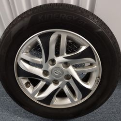  2020 Hyundai Venue Wheels Rims Tires 