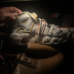 Air Nike Tempo Size 9 1/2 Men