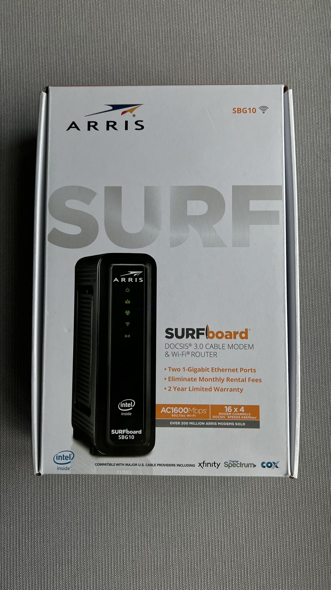 ARRIS SURFboard  Dual-Band Cable Modem Router