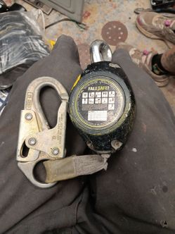 Retractable Fall arrestor