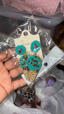 Beaded ice cream earrings