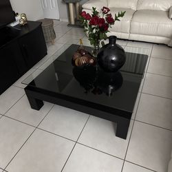 Coffee Table | Mesa de Centro