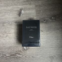 Dior Sauvage Elixir *(Negotiable)