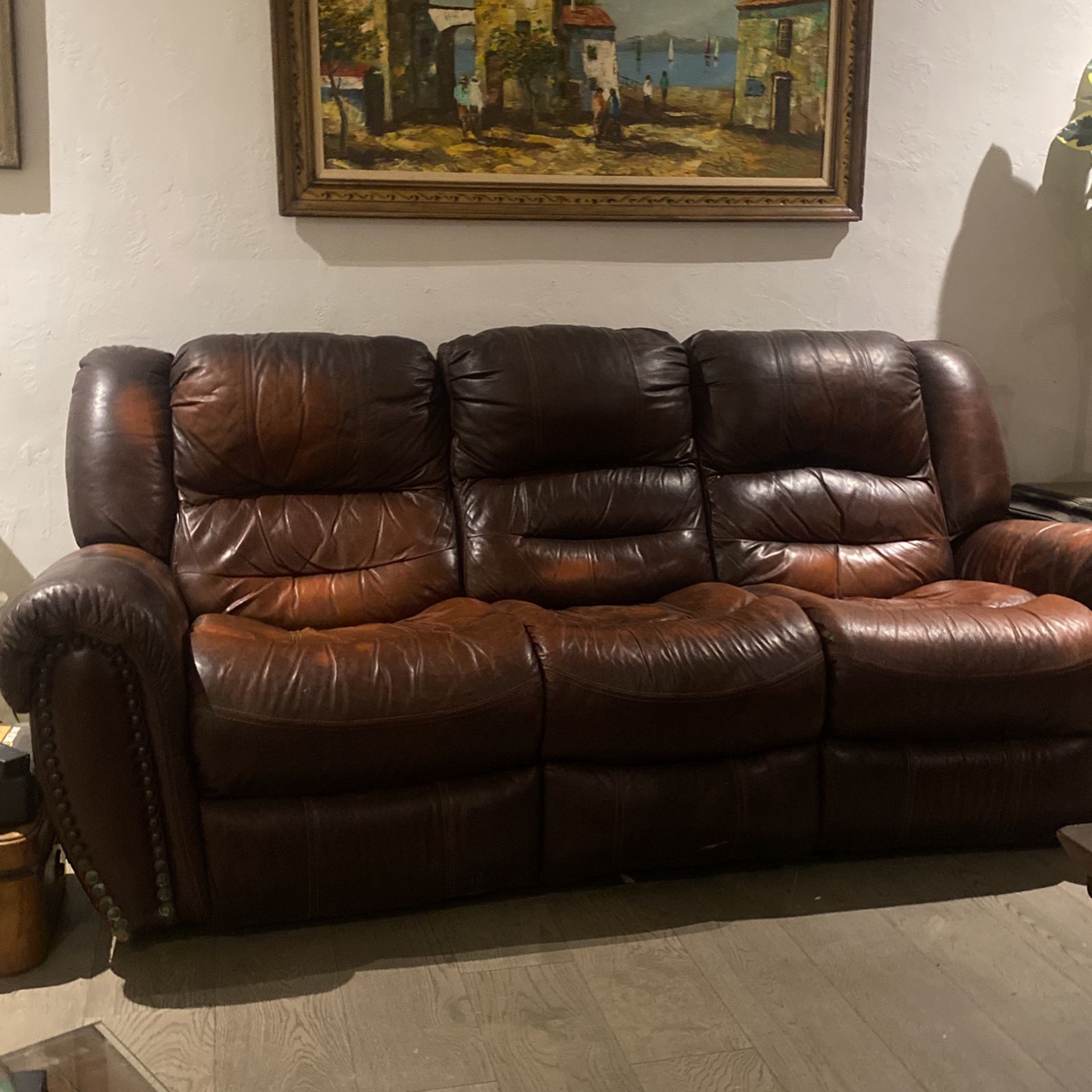 Genuine Leather Sofa Recliner 