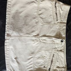 Woman's Skort New No Tag Size 16