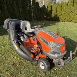 Husqvarna Tractor