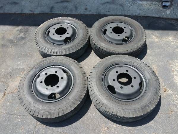 Set of four Toyota 14 inch dually rims. 6 on 7.25 lugs