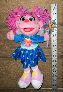 2019 GUND Sesame Street Official Abby Cadabby 14”Fairy Plush Doll