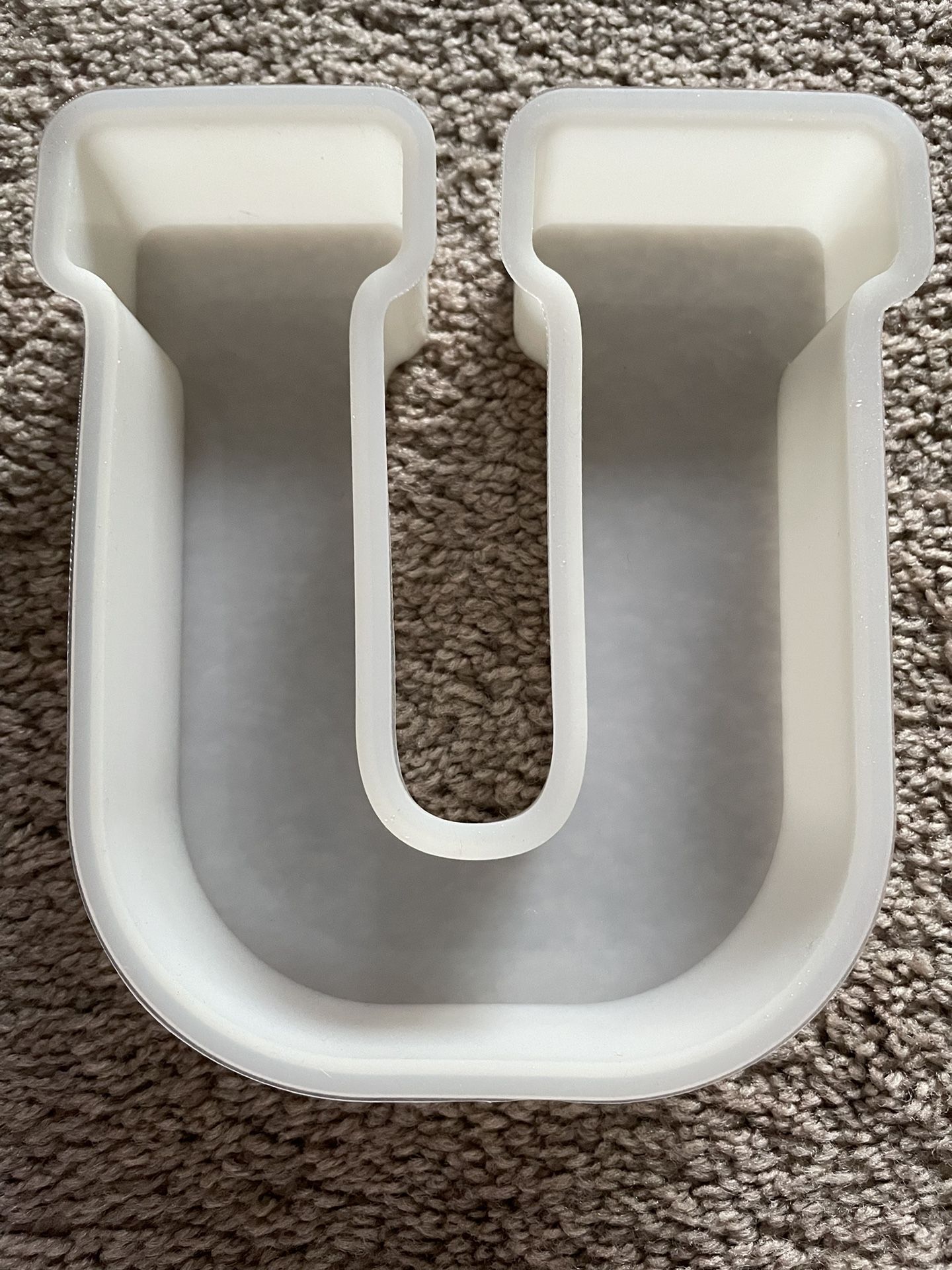 Let’s Resin Large Letter “U” Mold for Resin, 6” 3D Alphabet Silicone Mold for Epoxy Resin Art