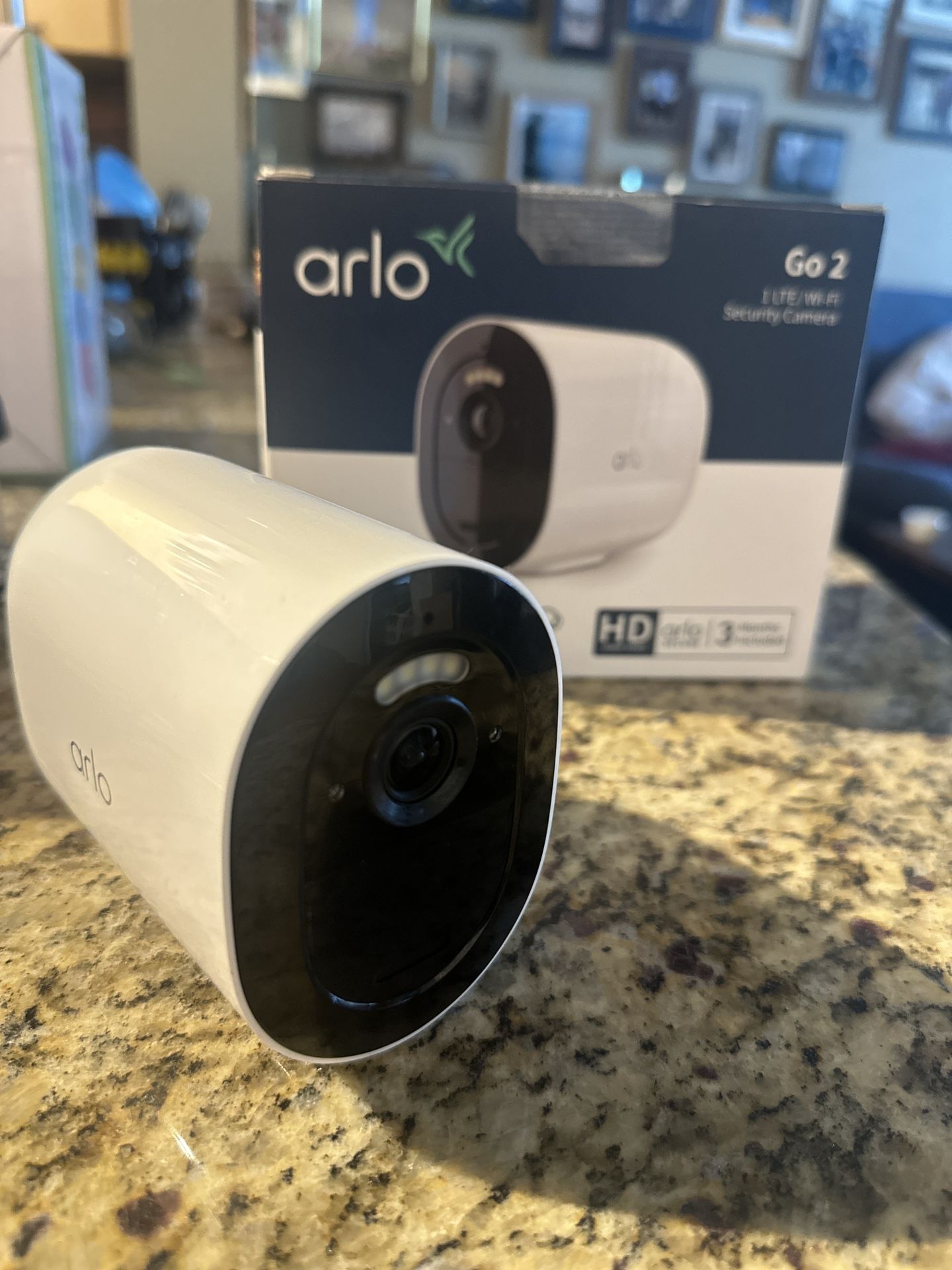 Arlo Go 2 Security Camera -  T-Mobile