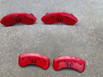 Honda branded brake caliper covers front and rear.