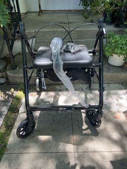 Rollator , 6 “ wheels