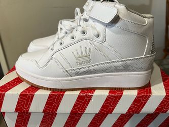 Woman Troop Hi Top Shoes Size 7