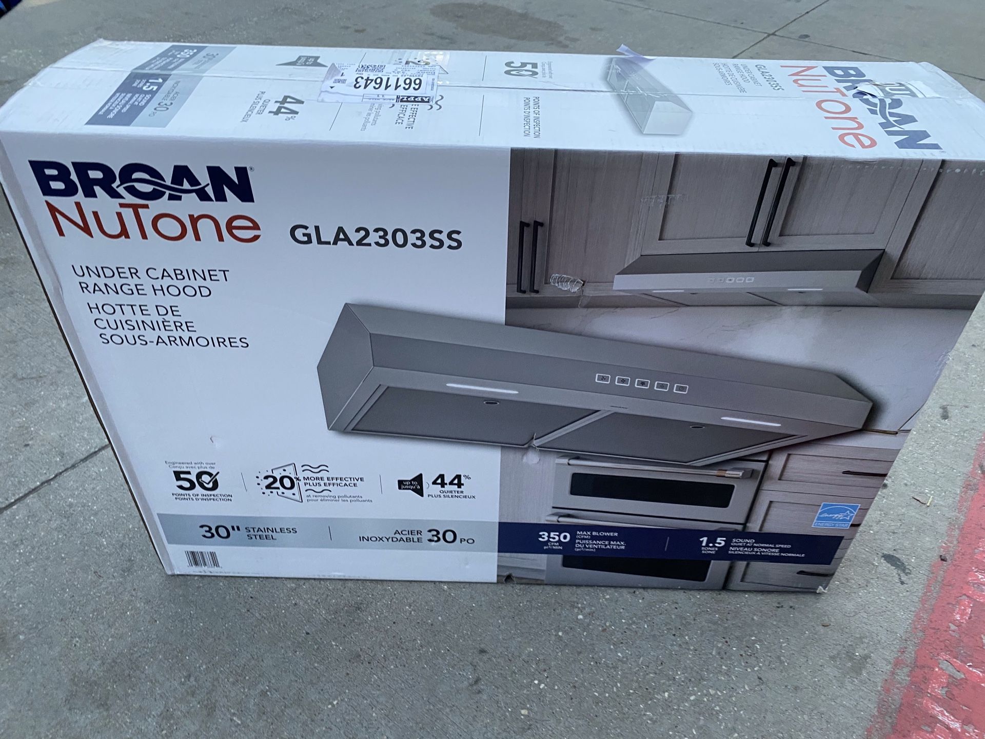 New Damage box Broan 30 inch Convertible 350-CFM Stainless Under Cabinet Range Hood $225.00 O.B.O.