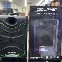 ‼️END OF 2022 SPECIAL‼️8” rechargeable party speaker with wireless mic and remote control