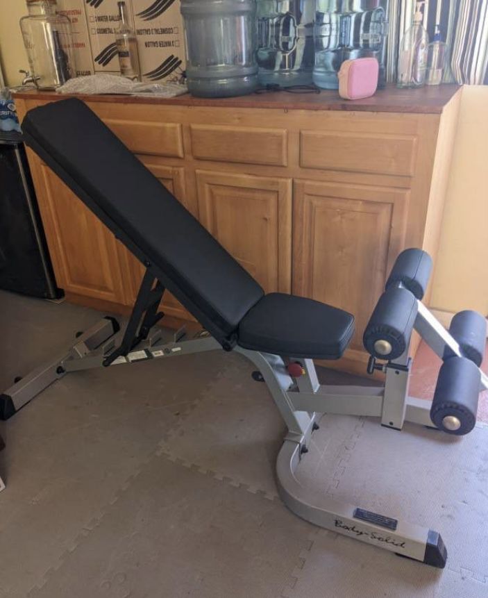 BODY SOLID FID Weight Bench 600lbs