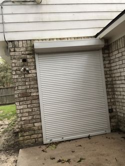 Electric Aluminum Roll-Up Storm/ Security Shutter