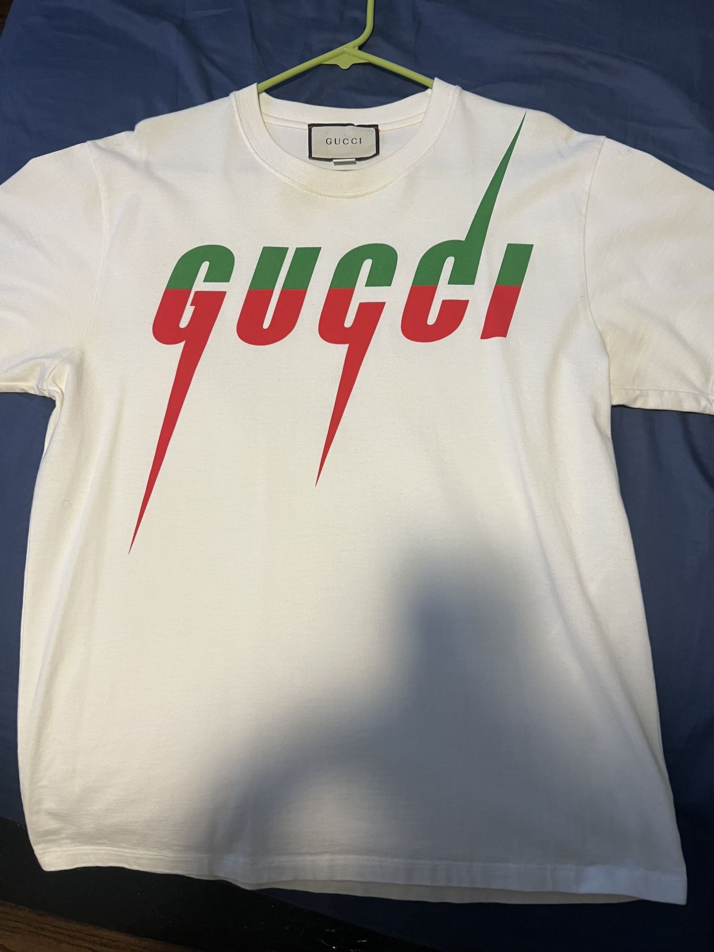 GUCCI T-SHIRT WITH GUCCI BLADE PRINT