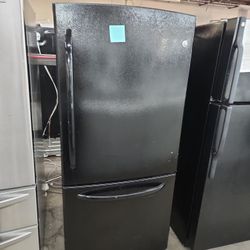 Ge Bottom Freezer Fridge 