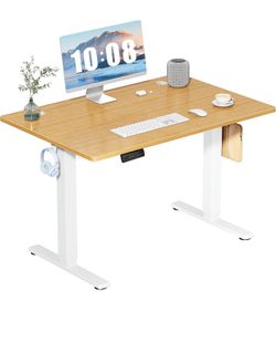 Adjustable Computer Work Desk
