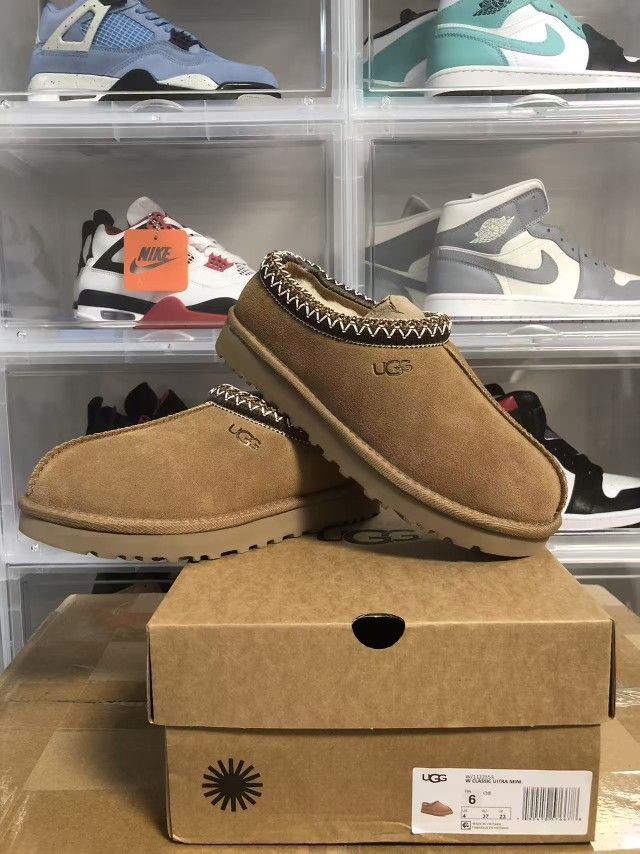 Women's boots thick soled, height increasing, casual and lazy, one foot warm snow boots