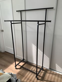 Double Rod Garment Rack