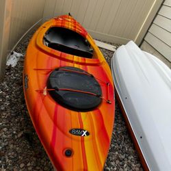 2- pelican fazer 100 kayaks