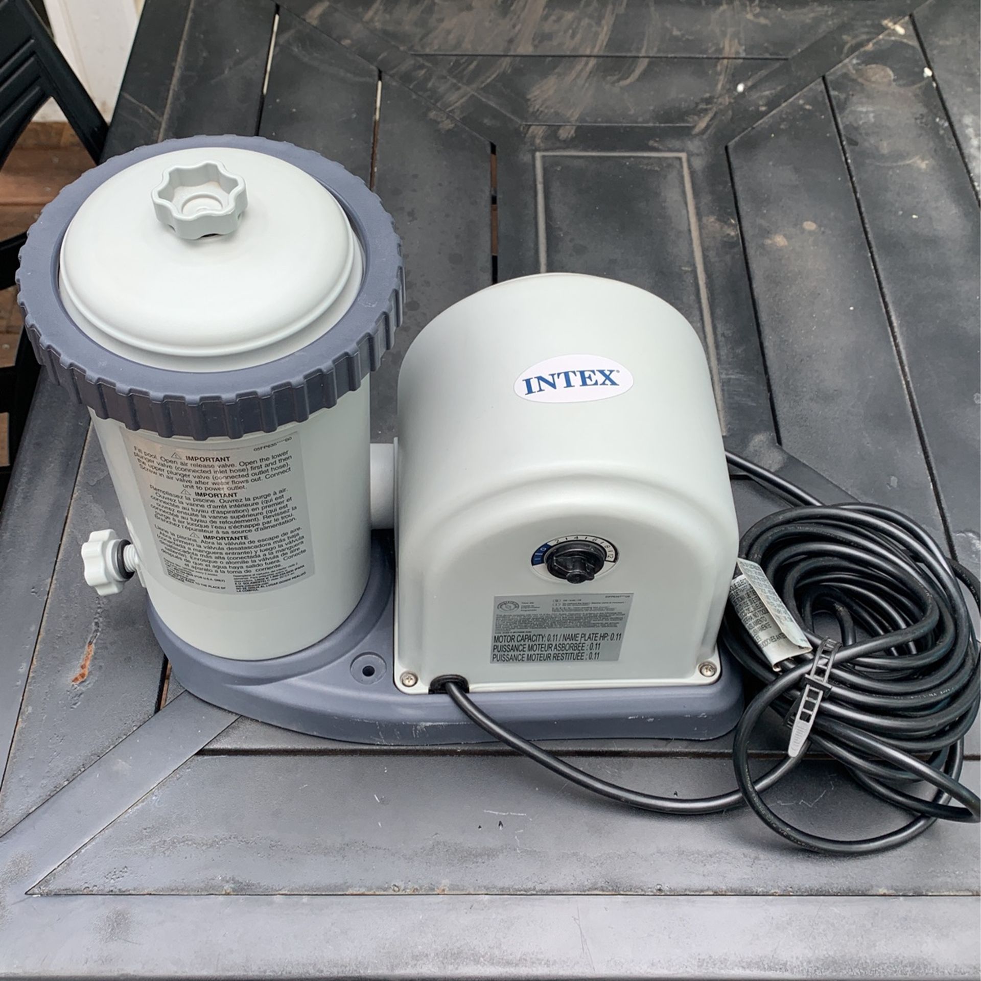 INTEX 635T Pool Filter/Pump (Only 1/2 Summer Used)