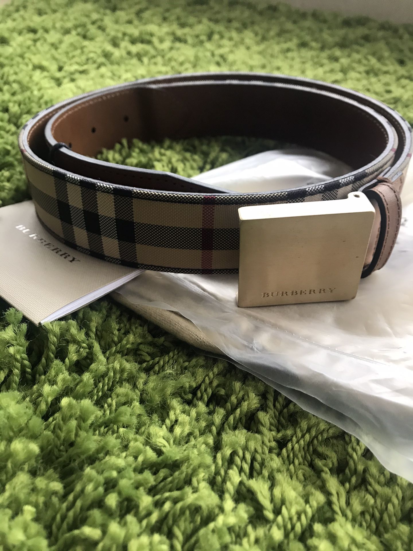 Burberry belt 100% authentic