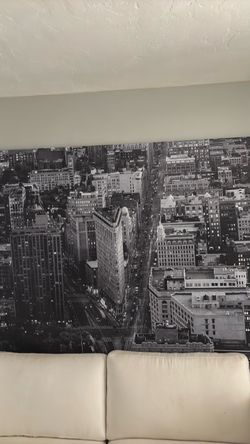 Large Black and White City Canvas Wall Art