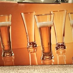 Pilsner Glasses (qty 10)