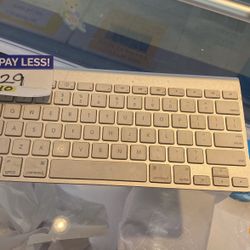 Apple Keyboard