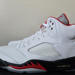 Air Jordan Retro 5 "White Red OG" size 12