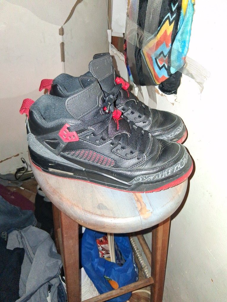 Nike Jordan's Spizike Low "BRED"