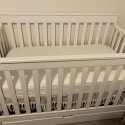 6-In-1 Convertible Baby Crib with Storage