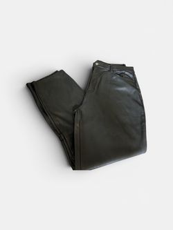 Tinseltown Women’s Black Leather Solid Flat Front Pants Button Zip Closure