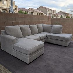 Living Spaces Gray Sectional Sofa - Delivery Available