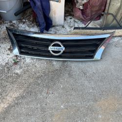 2013-2015 Nissan Altima Grille 