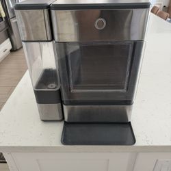 GE opal nugget Ice Maker - Countertop 