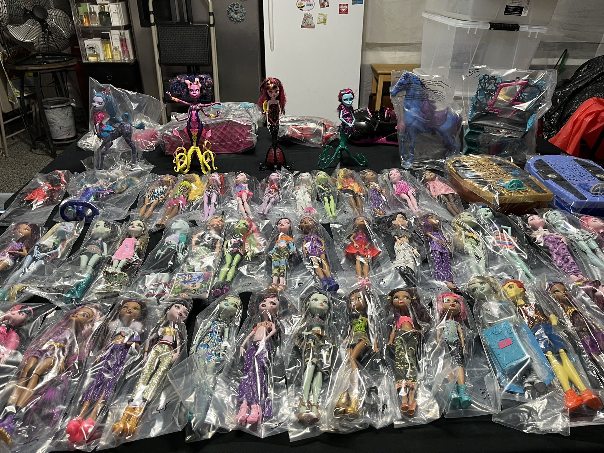 Monster High Dolls Bundle Deal