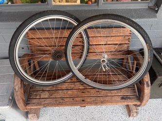 26” 6 speed Mountain bike wheels and tires